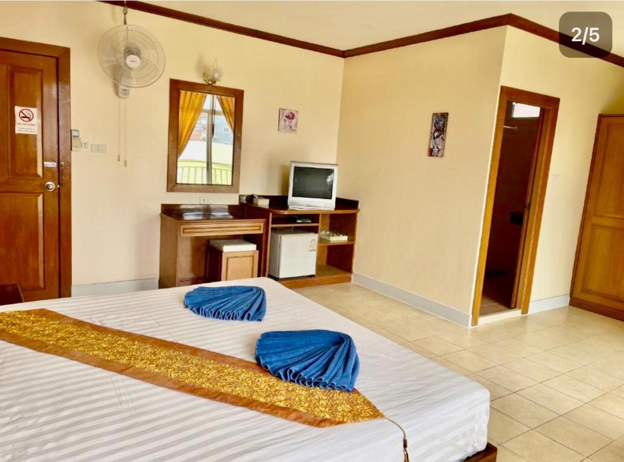 Innarm House Patong Eksteriør bilde