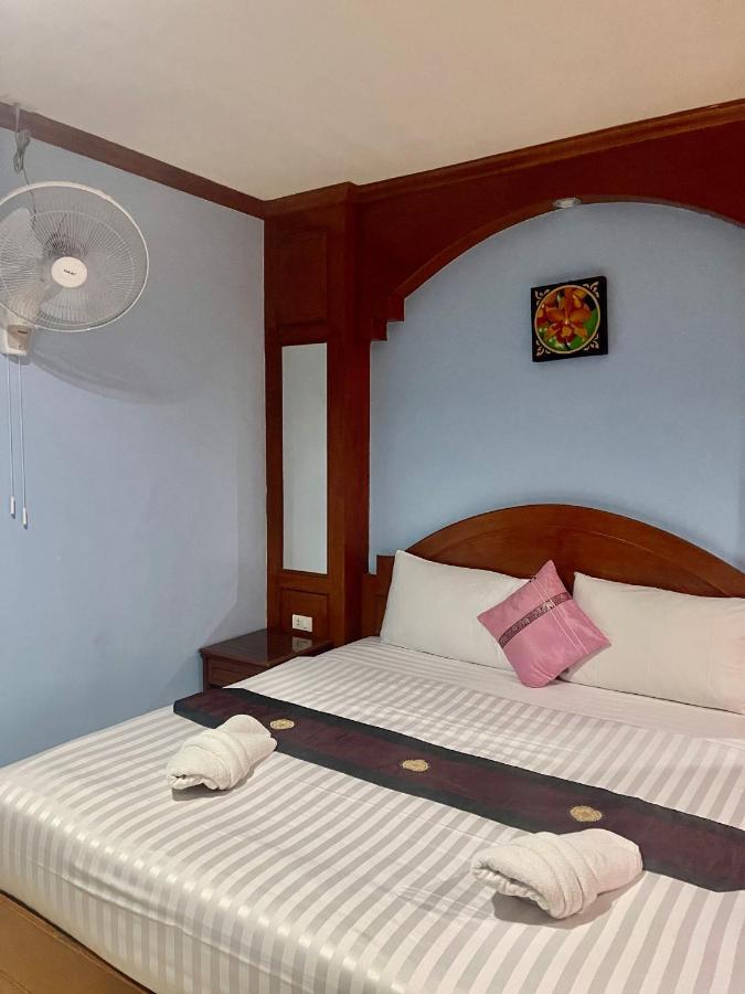 Innarm House Patong Eksteriør bilde