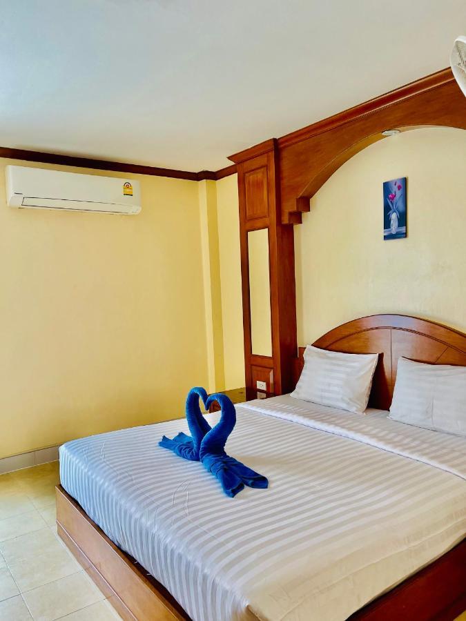 Innarm House Patong Eksteriør bilde
