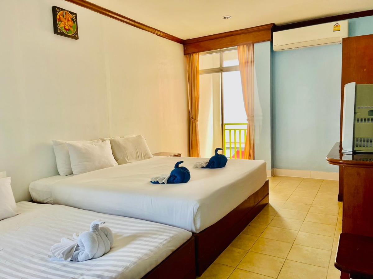 Innarm House Patong Eksteriør bilde