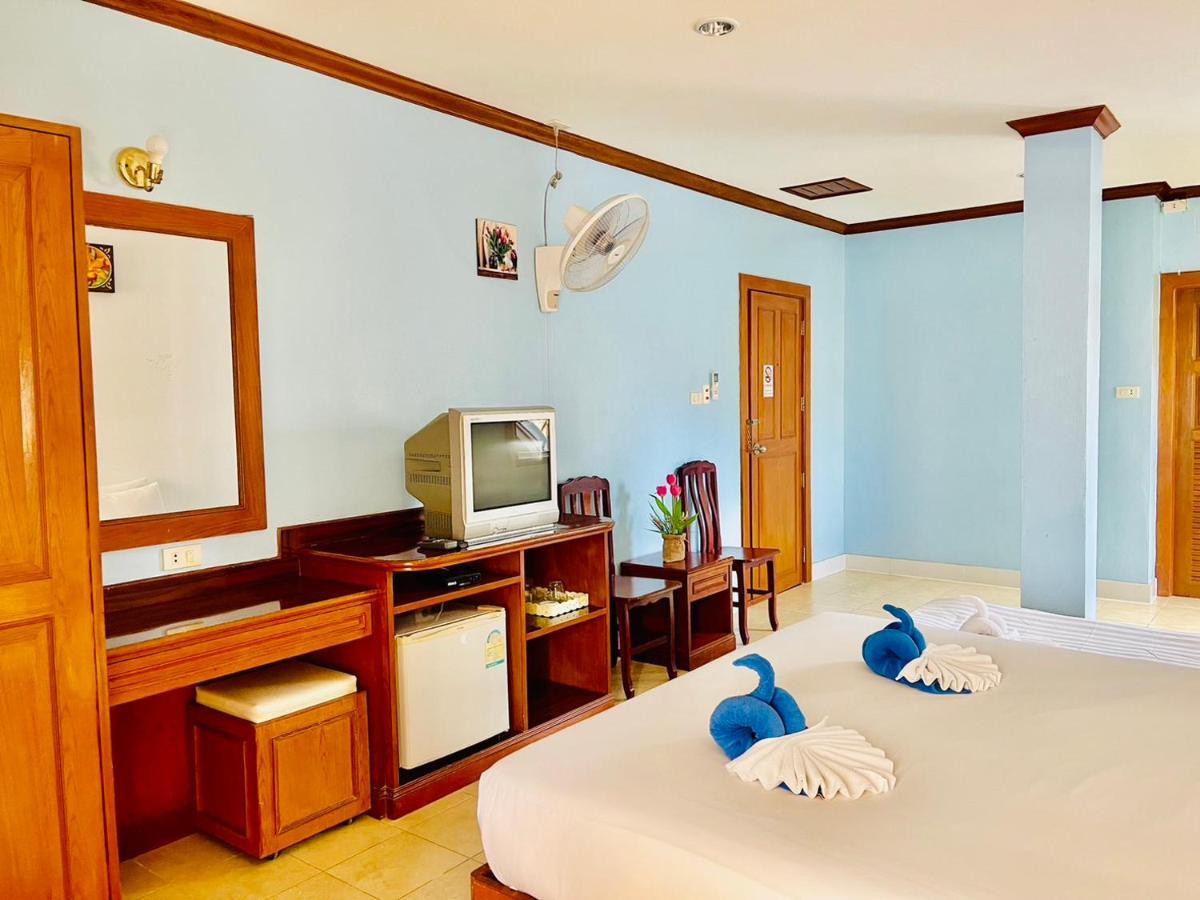 Innarm House Patong Eksteriør bilde