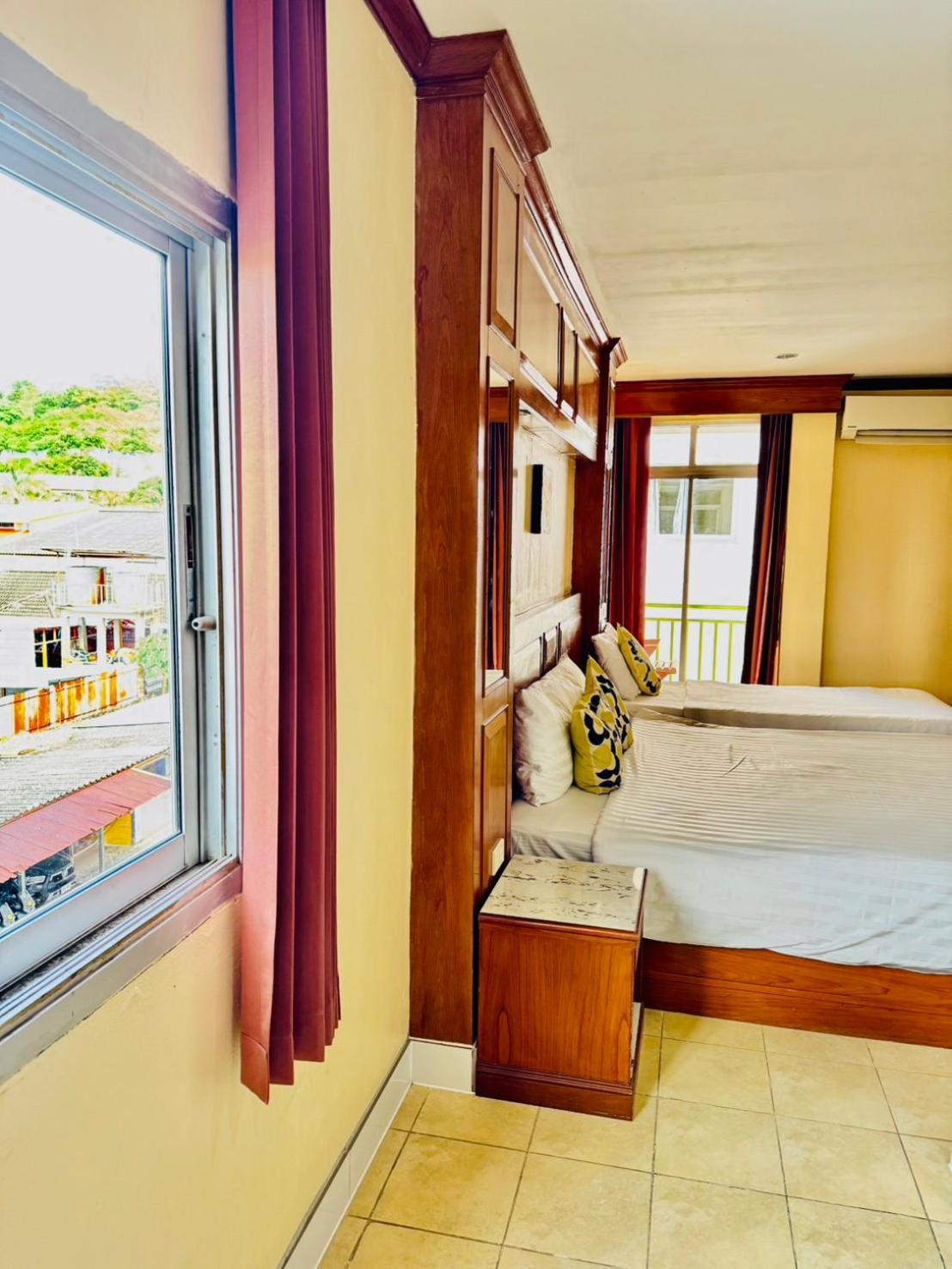 Innarm House Patong Eksteriør bilde